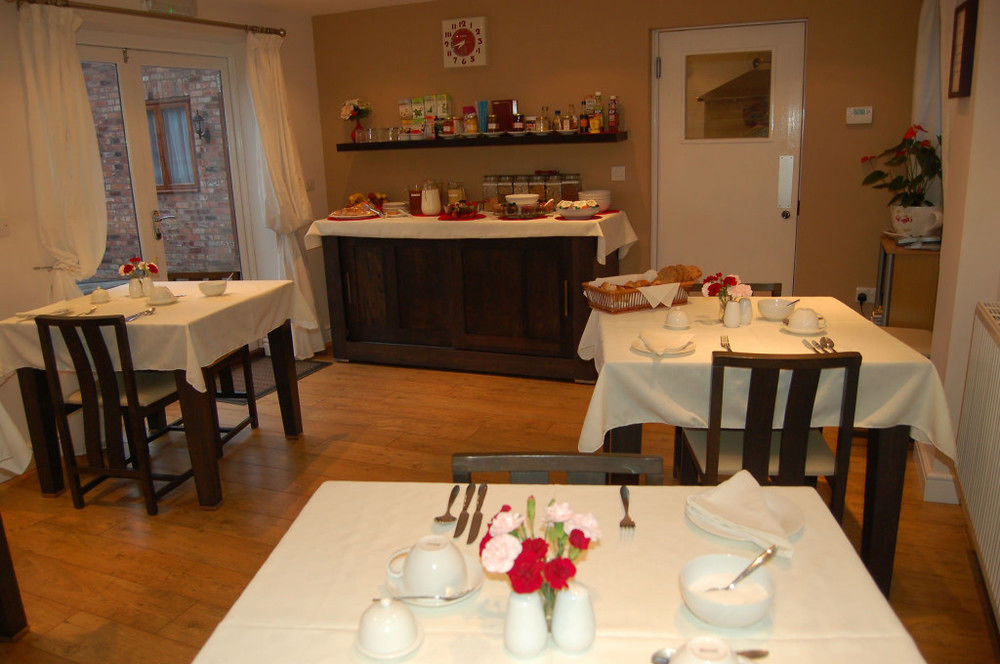 The Manor Coach House Hotel Hindlip Buitenkant foto